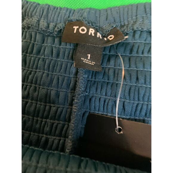 Torrid Dress Size 1X 14-16 Dark Blue Chambray Long Sleeve Smoked Peasant - Picture 2 of 10